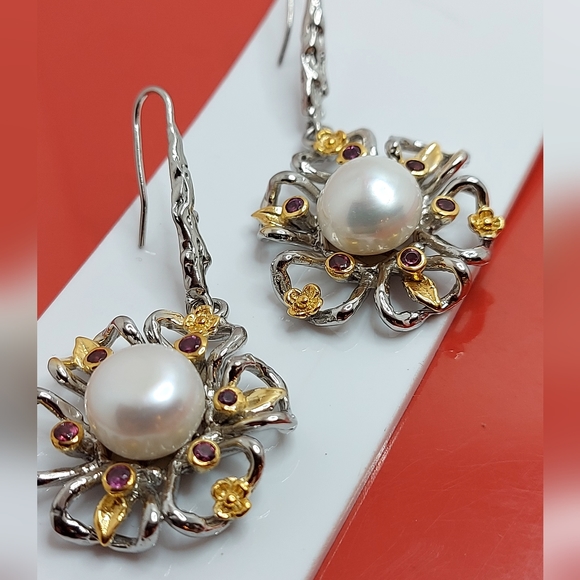 Natural Pink Rhodolite Garnet & Cultured Pearl 925‎ Sterling Silver Earrings - Picture 8 of 8